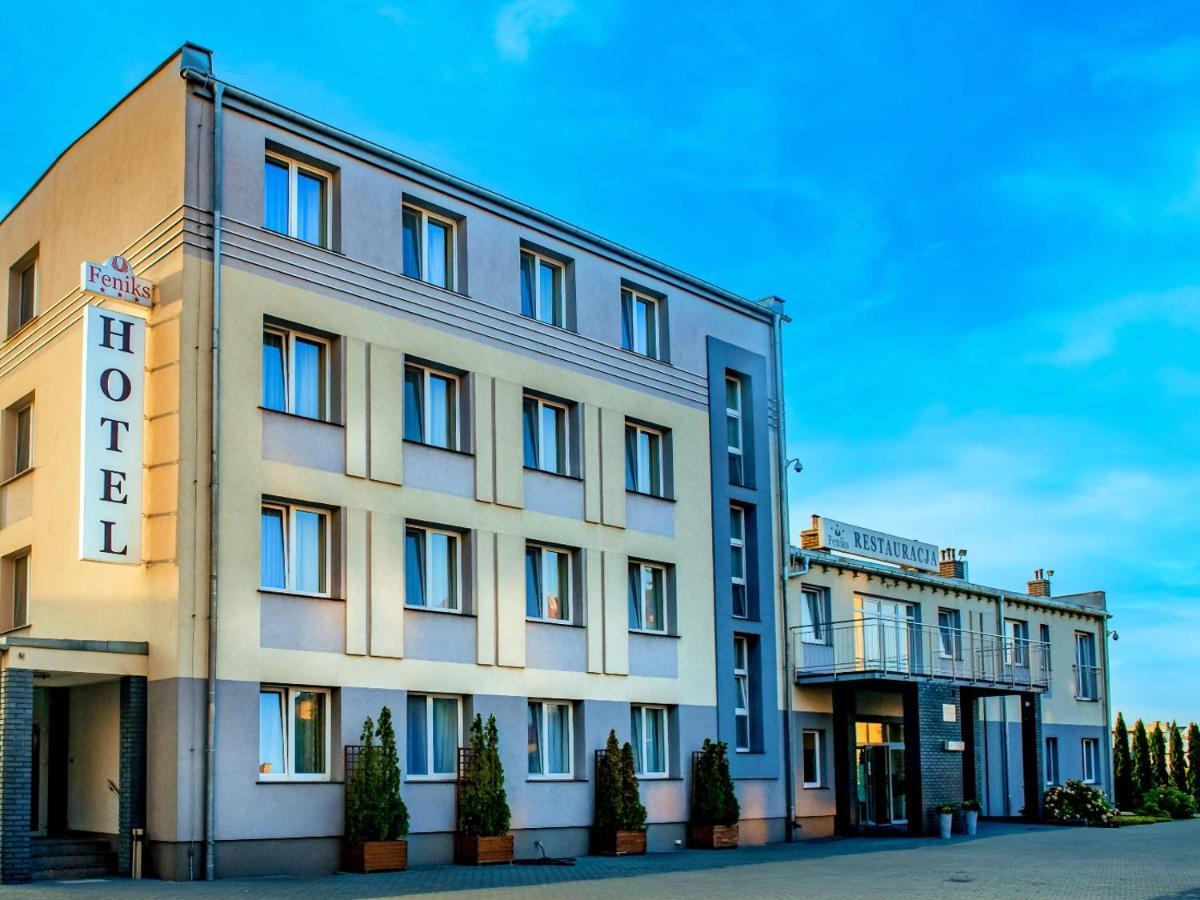 Hotel Feniks Gniezno Exterior photo